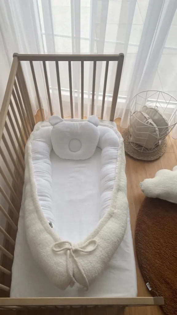 Crinkle and Sherpa Baby Nest